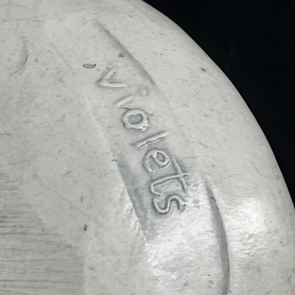 Vintage Salt Marsh Pottery Violets Trinket Dish Bowl Wall Hanging 4x5.5” Oval - Picture 6 of 12